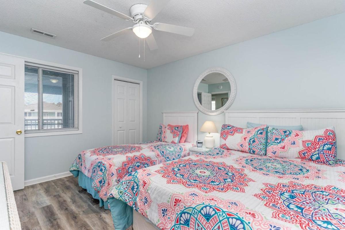 Apartamento Lazy Days Beach Getaway Myrtle Beach Exterior foto